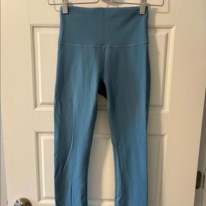 Lululemon Wunder Train High Rise Tight 25”